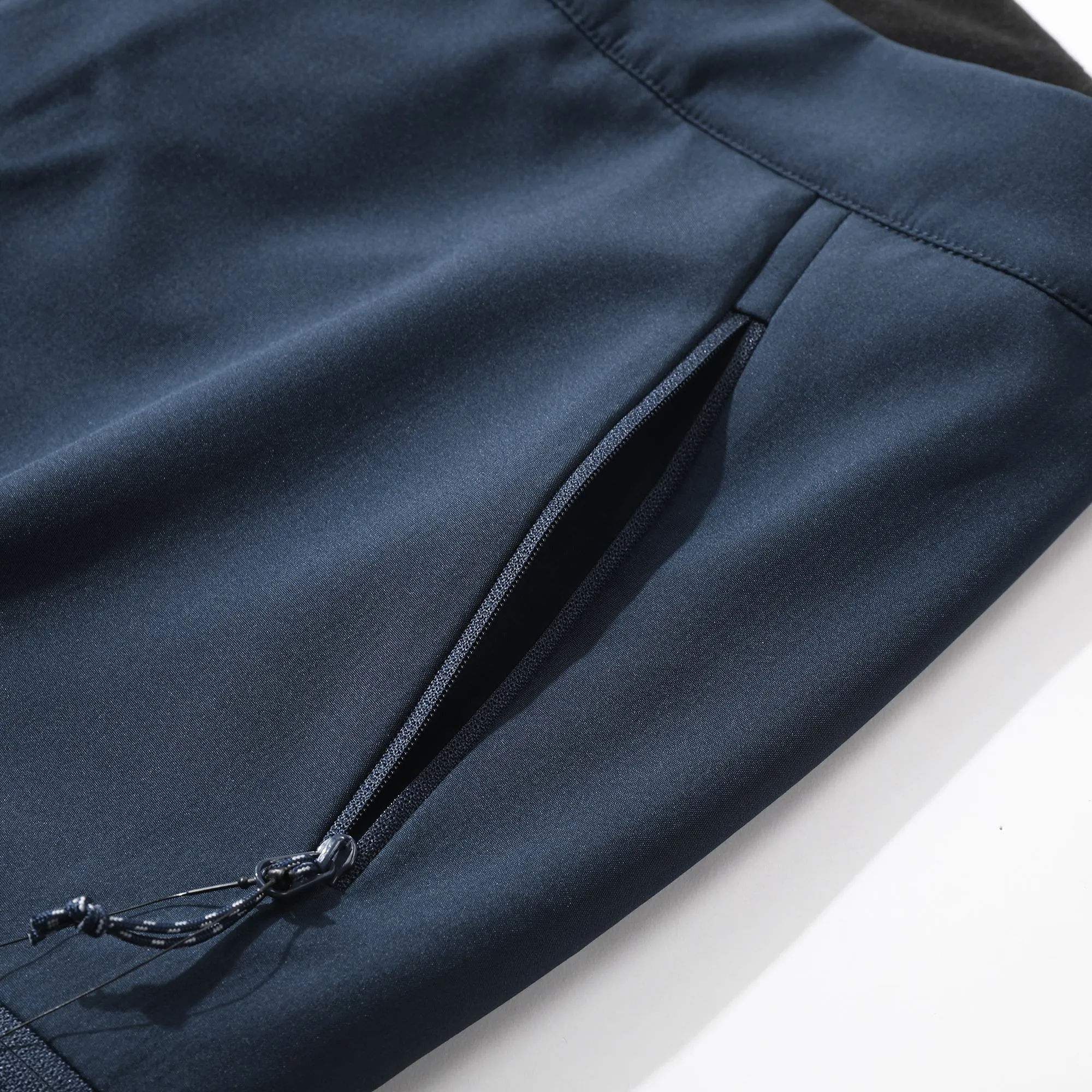 ARC’TERYX/ gamma ！ Breathable ！ ， Breathable， [3 ] & Versatile ：Black、Gray、Blue Size：M-3Xl M 97 68 106 L 99 71 110 x L 101 74 114 2xl 103 77 118 3xl 105 80 122 M 90-120 L 125-130 Xl 130-150 2Xl 150-170 3Xl 170-195